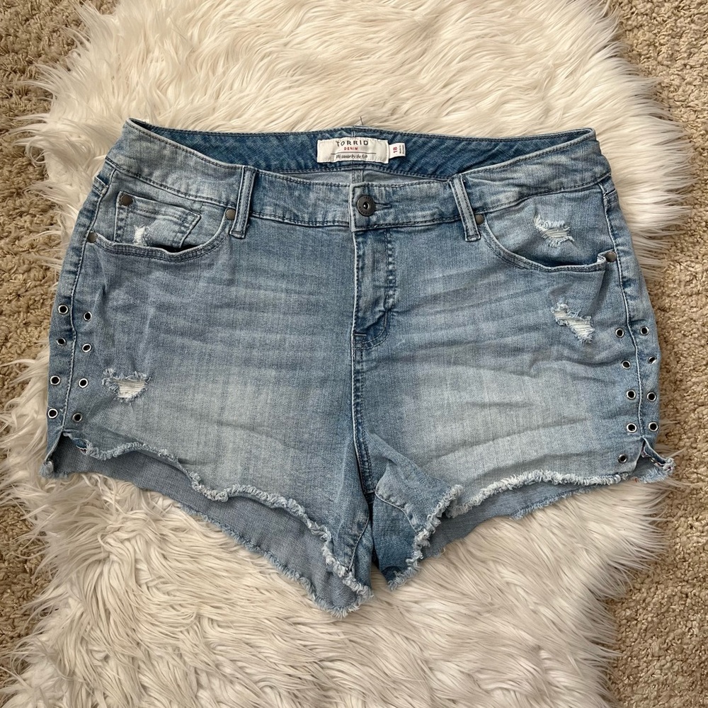 {Torrid} Jeans Shorts with Grommets and Raw Hem in Blue - Womens 18